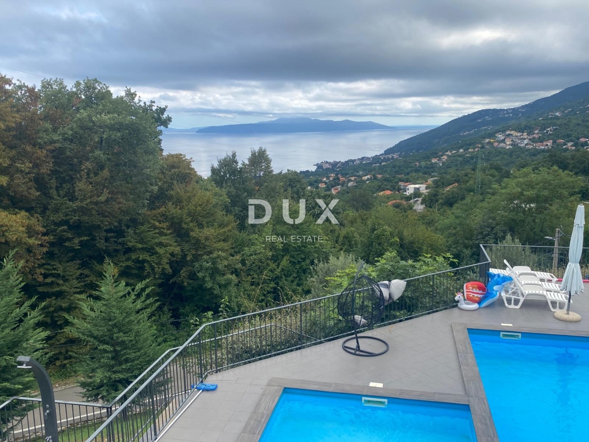 ABBAZIA, VEPRINAC - appartamento 4 camere da letto + soggiorno, 136 m2 con piscina e vista mare! OCCASIONE!