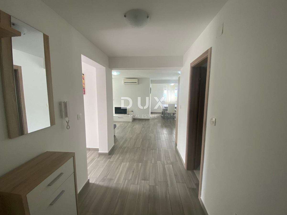 ABBAZIA, VEPRINAC - appartamento 4 camere da letto + soggiorno, 136 m2 con piscina e vista mare! OCCASIONE!