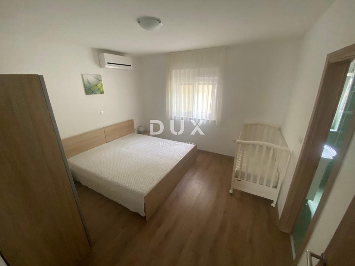 ABBAZIA, VEPRINAC - appartamento 4 camere da letto + soggiorno, 136 m2 con piscina e vista mare! OCCASIONE!