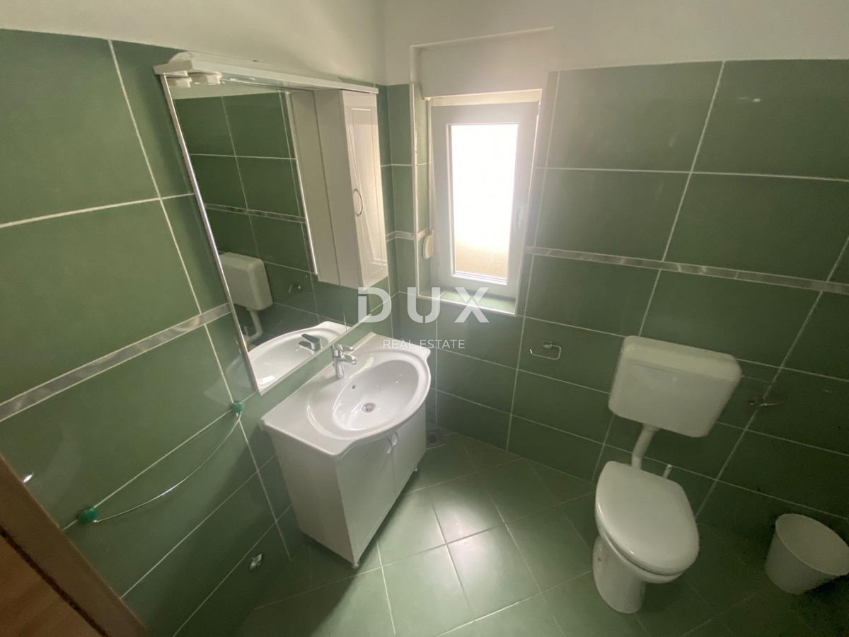 ABBAZIA, VEPRINAC - appartamento 4 camere da letto + soggiorno, 136 m2 con piscina e vista mare! OCCASIONE!