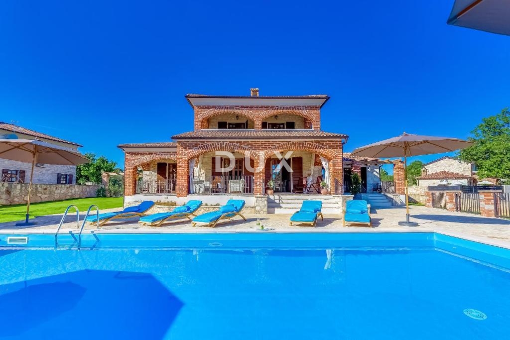 Casa Višnjan, 205m2