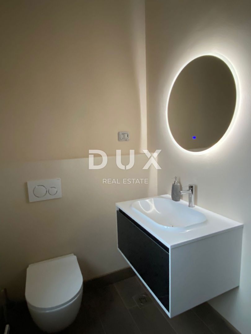 ISTRIA, NOVIGRAD - Casa mediterranea con piscina