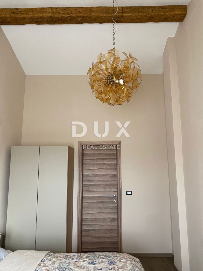 ISTRIA, NOVIGRAD - Casa mediterranea con piscina