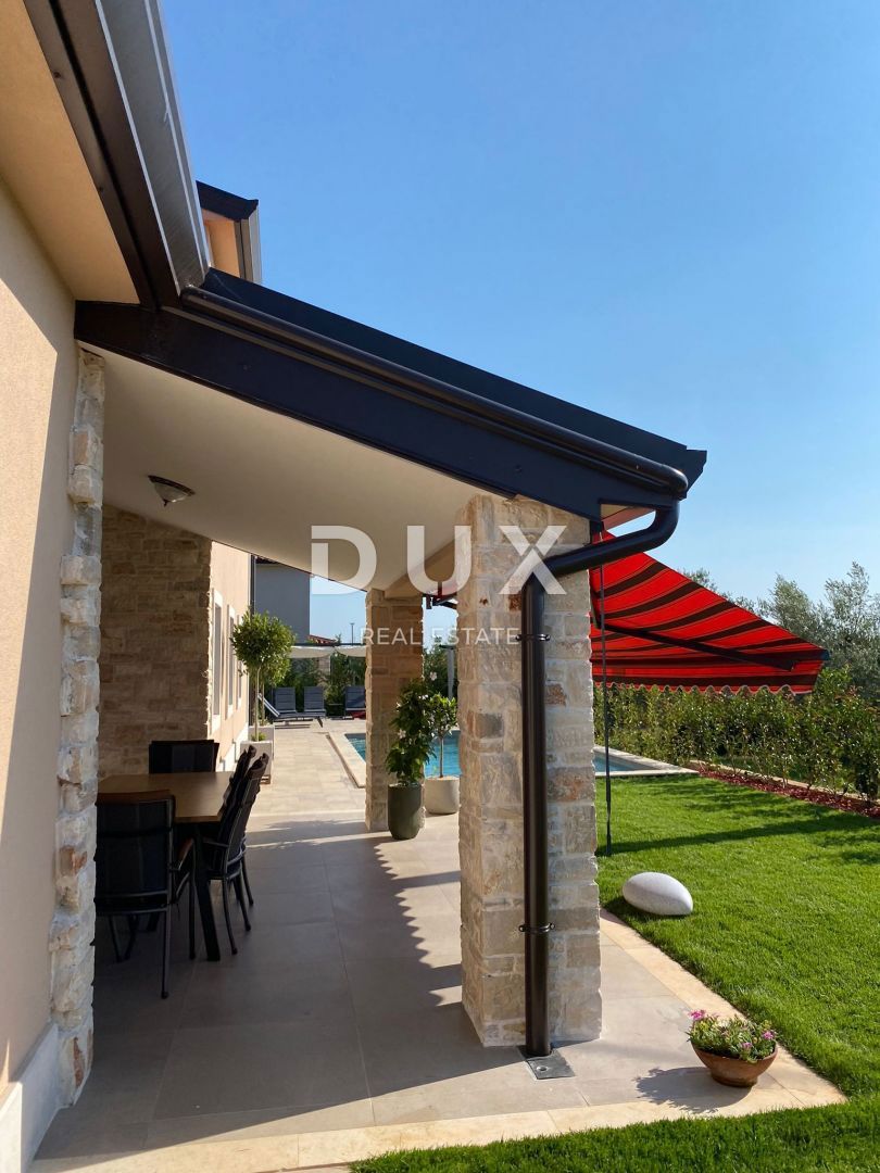 ISTRIA, NOVIGRAD - Casa mediterranea con piscina