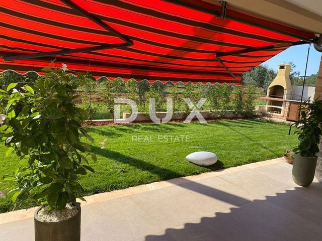 ISTRIA, NOVIGRAD - Casa mediterranea con piscina