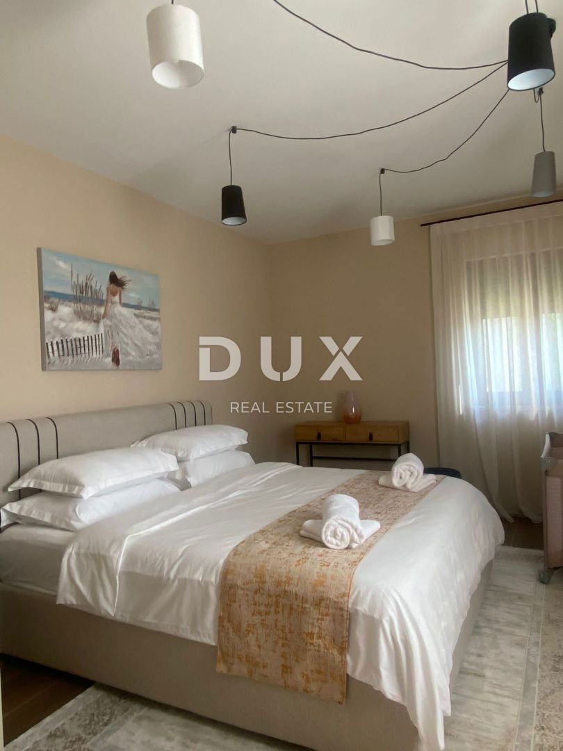 ISTRIA, NOVIGRAD - Casa mediterranea con piscina