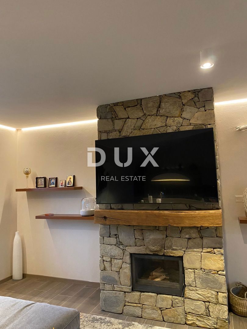 ISTRIA, NOVIGRAD - Casa mediterranea con piscina