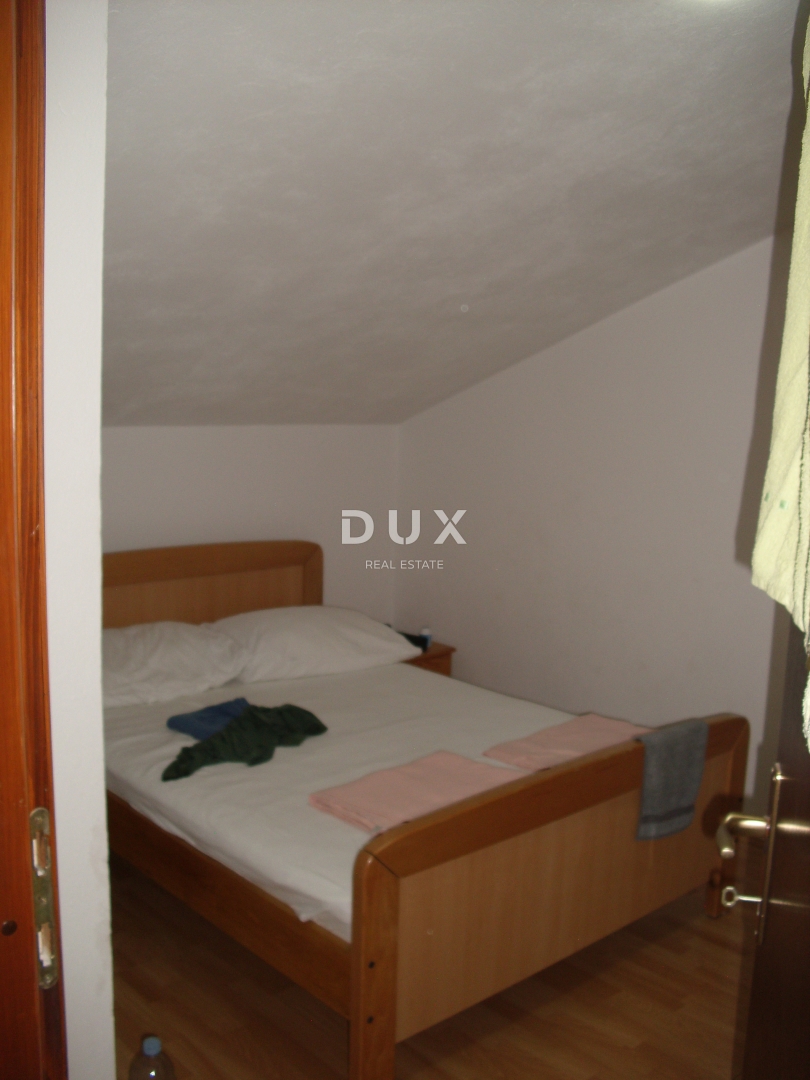 ISOLA DI KRK, OMIŠALJ - Appartamento 2 camere da letto + soggiorno di 50 m2