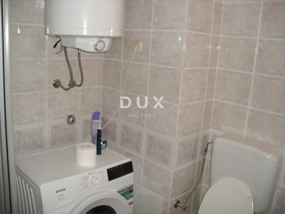 ISOLA DI KRK, OMIŠALJ - Appartamento 2 camere da letto + soggiorno di 50 m2