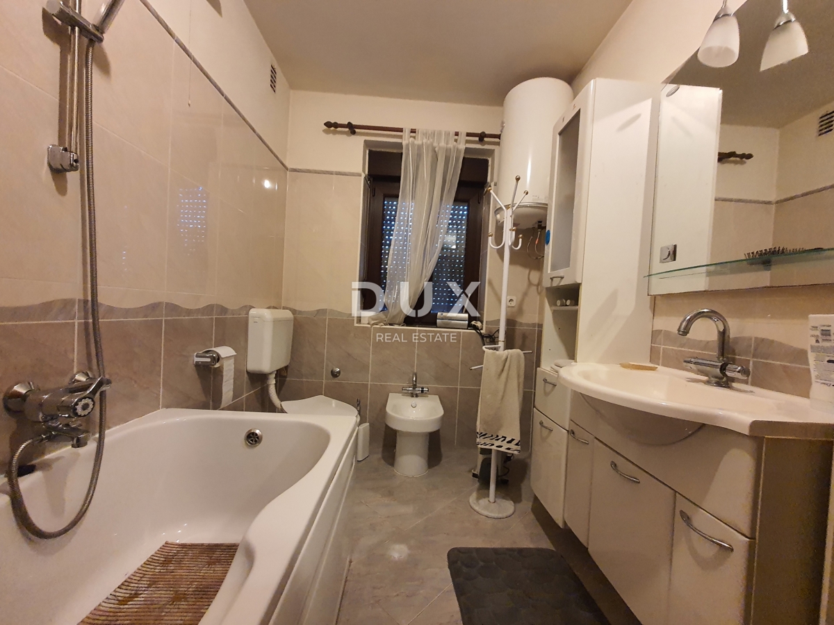 KASTAV, ĆIKOVIĆI - casa con vista mare e grande potenziale abitativo