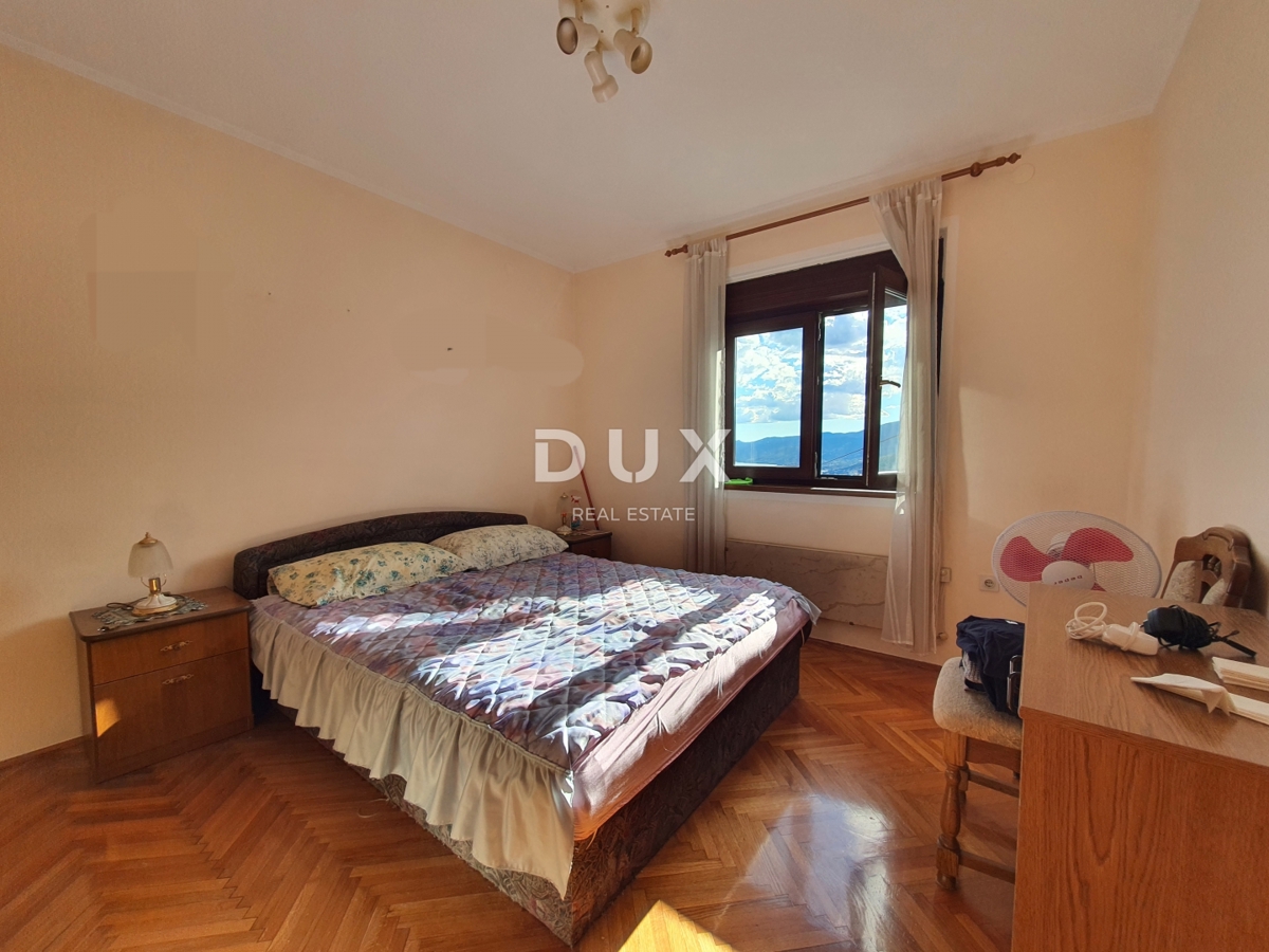 KASTAV, ĆIKOVIĆI - casa con vista mare e grande potenziale abitativo