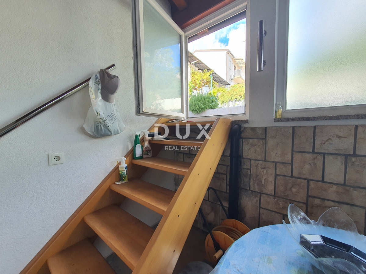 KASTAV, ĆIKOVIĆI - casa con vista mare e grande potenziale abitativo