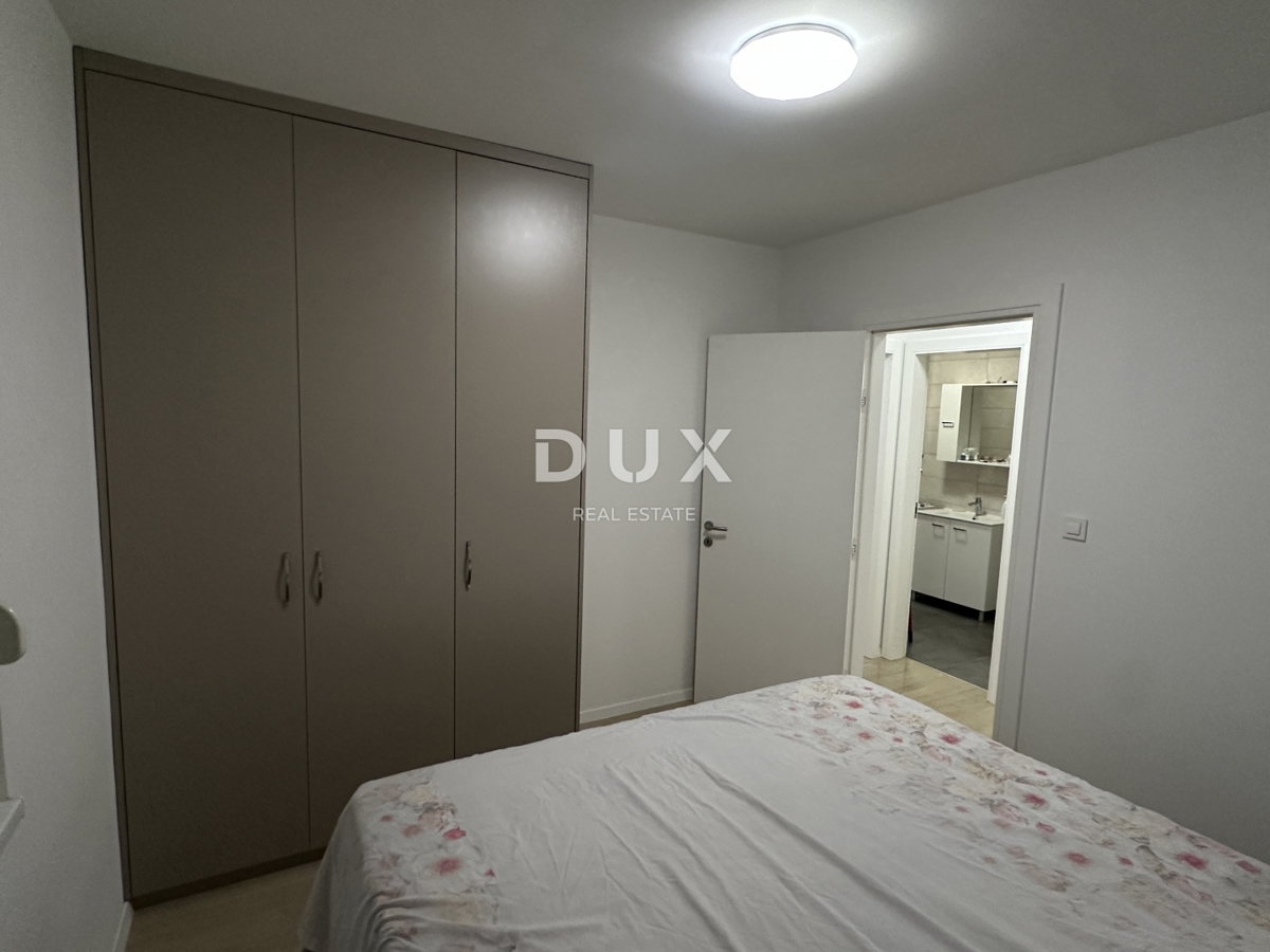 ZADAR, RELJA - Appartamento esclusivo con due posti auto in garage, posizione top!