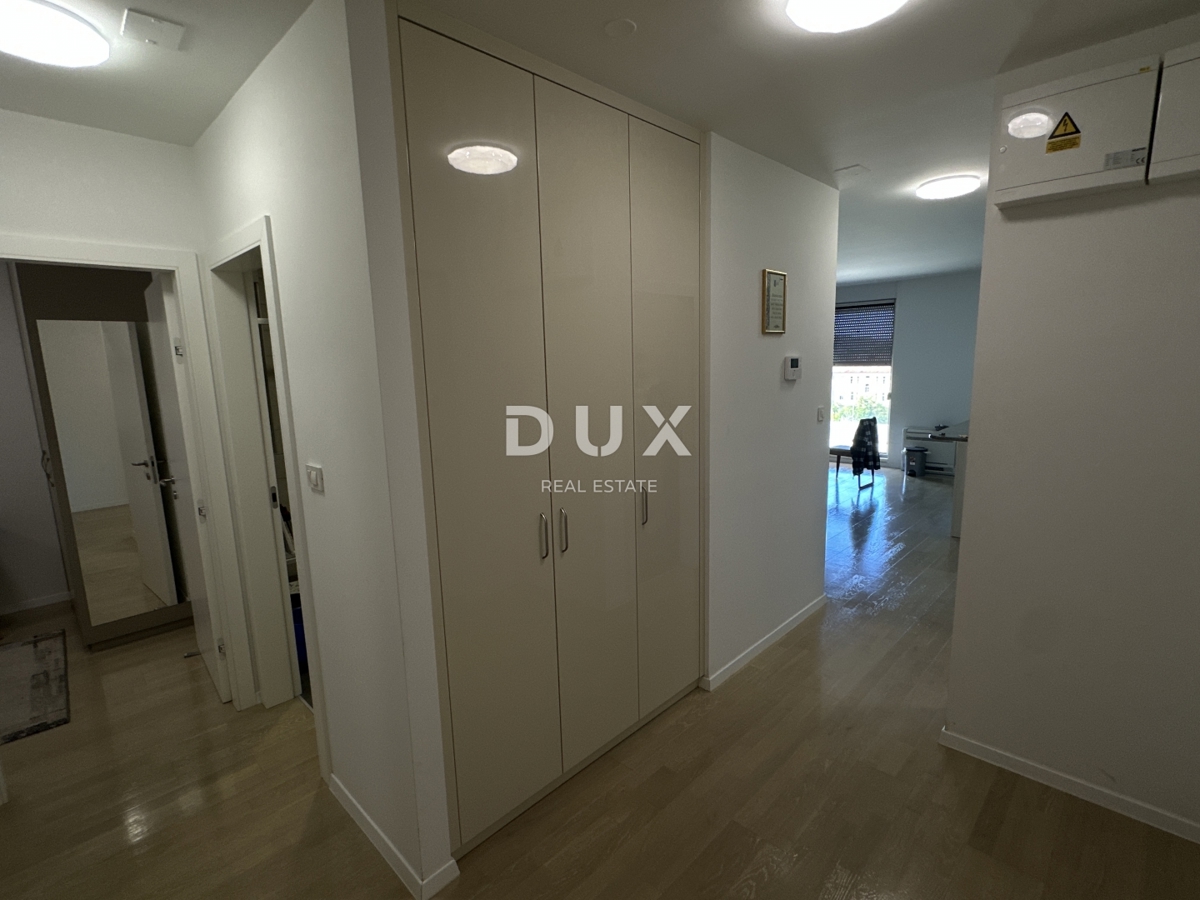 ZADAR, RELJA - Appartamento esclusivo con due posti auto in garage, posizione top!