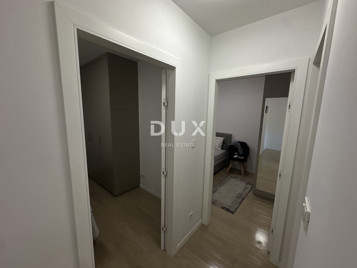 ZADAR, RELJA - Appartamento esclusivo con due posti auto in garage, posizione top!