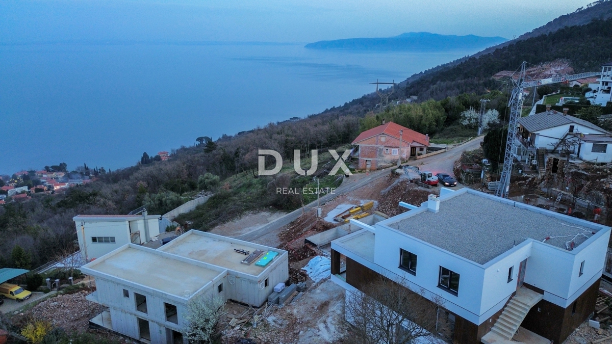 ABBAZIA, LOVRAN – residenze di lusso con piscina privata e vista panoramica sul mare