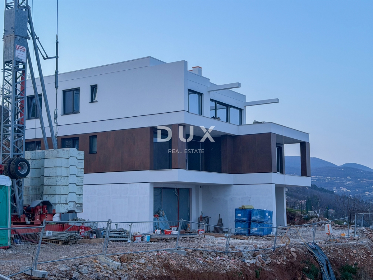 ABBAZIA, LOVRAN – residenze di lusso con piscina privata e vista panoramica sul mare