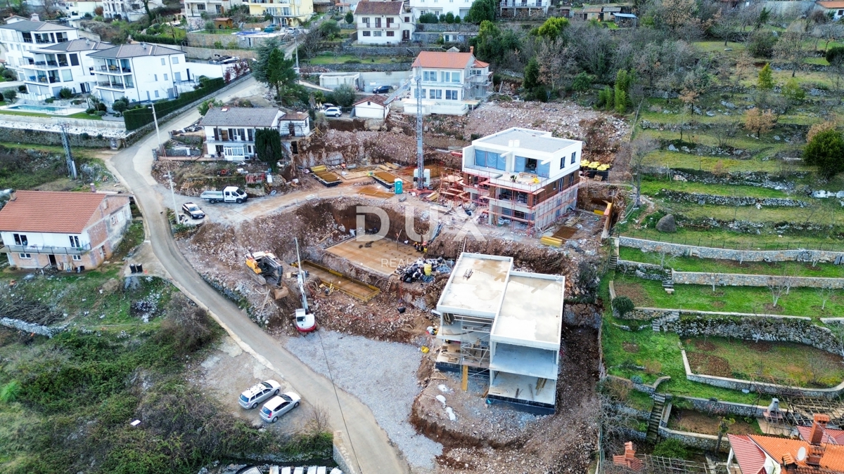 ABBAZIA, LOVRAN – residenze di lusso con piscina privata e vista panoramica sul mare