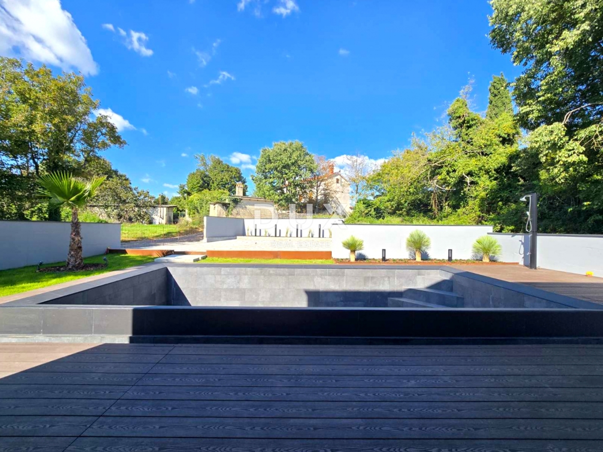 ISTRIA, BARBAN - Moderna casa bifamiliare con piscina