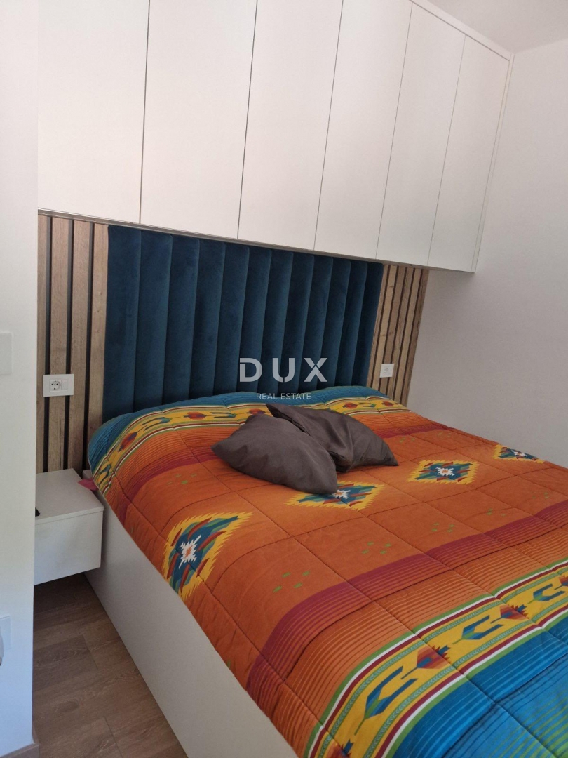 ISTRIA, LABIN - Appartamento prima fila al mare