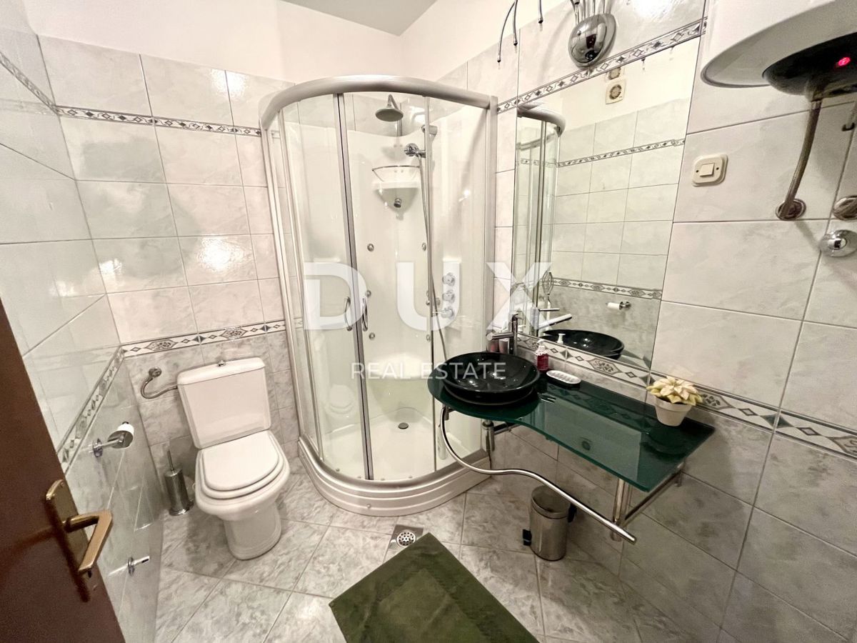 RIJEKA, KOZALA - spazioso appartamento su due piani con vista panoramica, prezzo ribassato, OCCASIONE ECCEZIONALE!