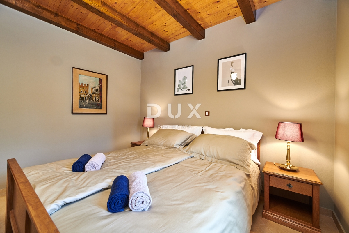 ISTRIA, GRACIŠĆE - VILLA RUSTICA CON PISCINA INTERNA ED ESTERNA, SAUNA E UNA COMBINAZIONE DI LUSSO E AUTENTICITÀ