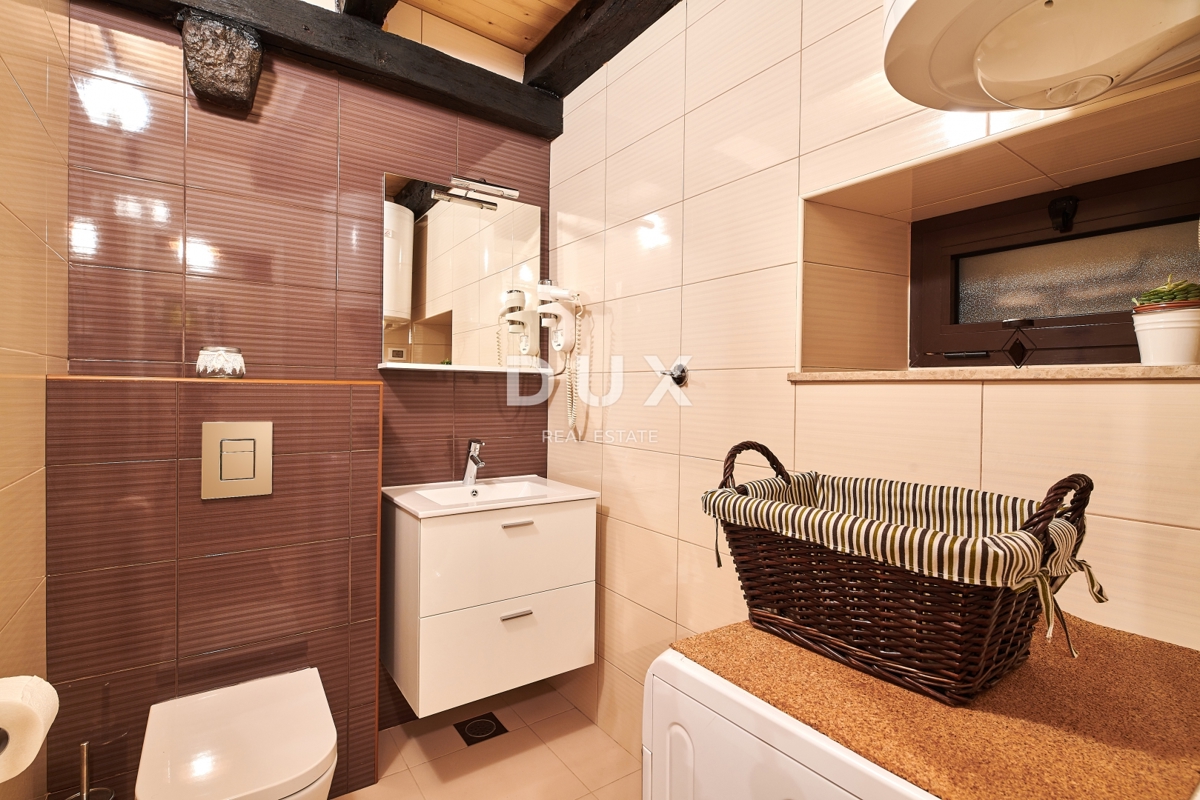 ISTRIA, GRACIŠĆE - VILLA RUSTICA CON PISCINA INTERNA ED ESTERNA, SAUNA E UNA COMBINAZIONE DI LUSSO E AUTENTICITÀ