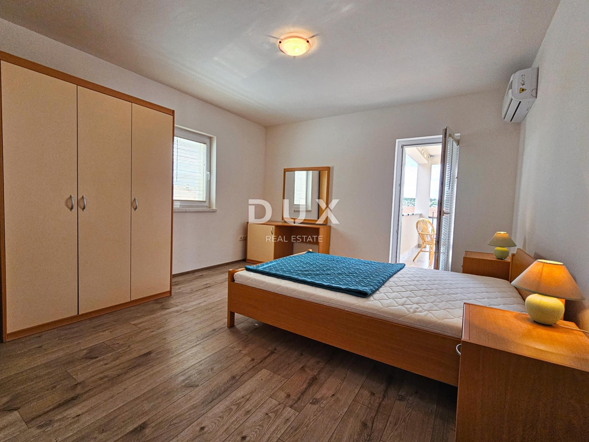 ISOLA DI RAB, BARBAT - Casa in ottima posizione a 100 m dal mare