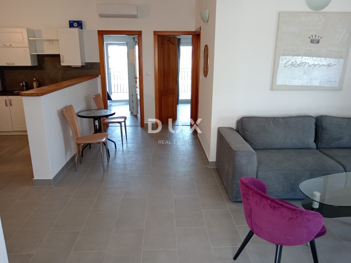 ISTRIA, VALTURA - Casa d'appartamenti