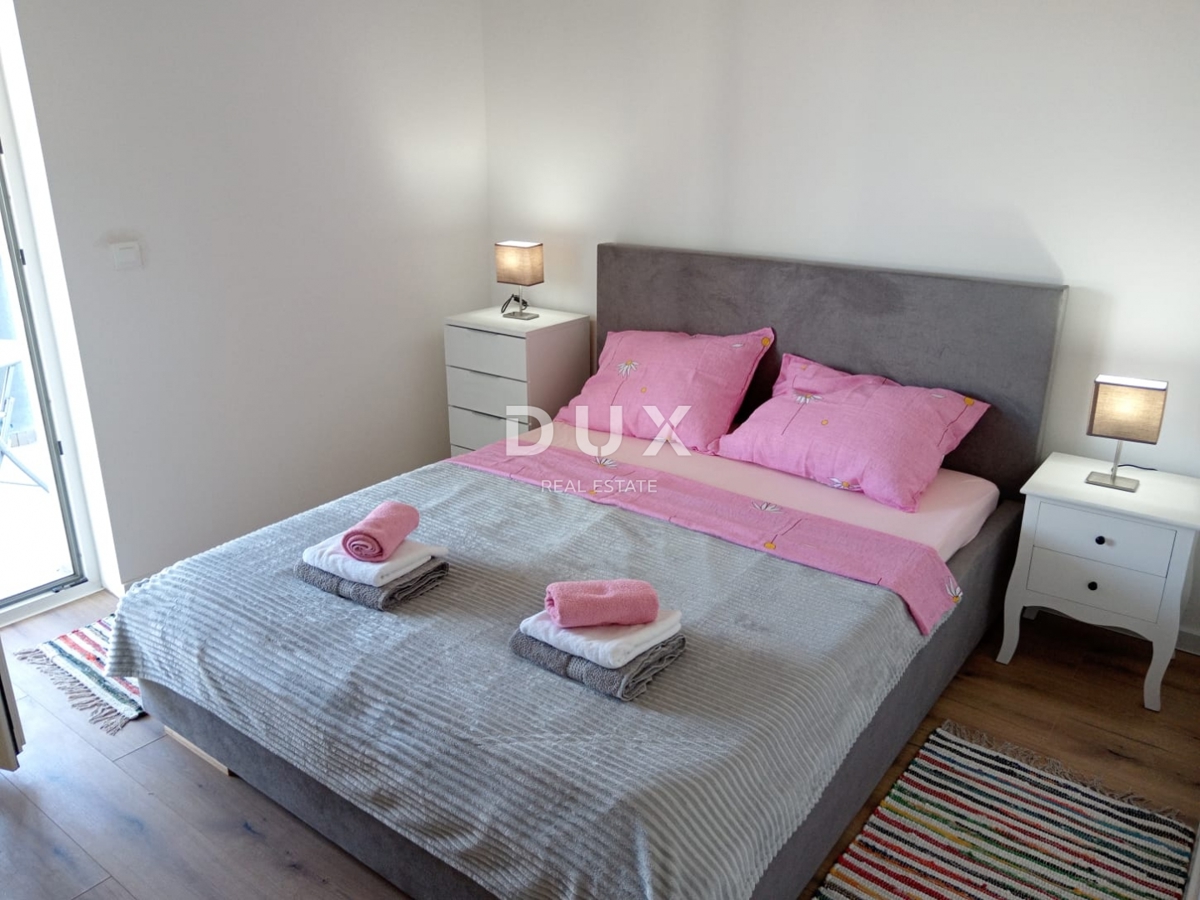 ISTRIA, VALTURA - Casa d'appartamenti