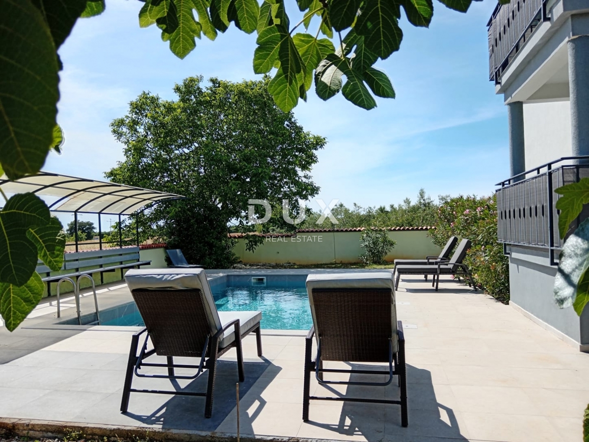 ISTRIA, VALTURA - Casa d'appartamenti