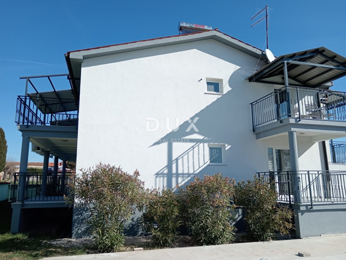 ISTRIA, VALTURA - Casa d'appartamenti