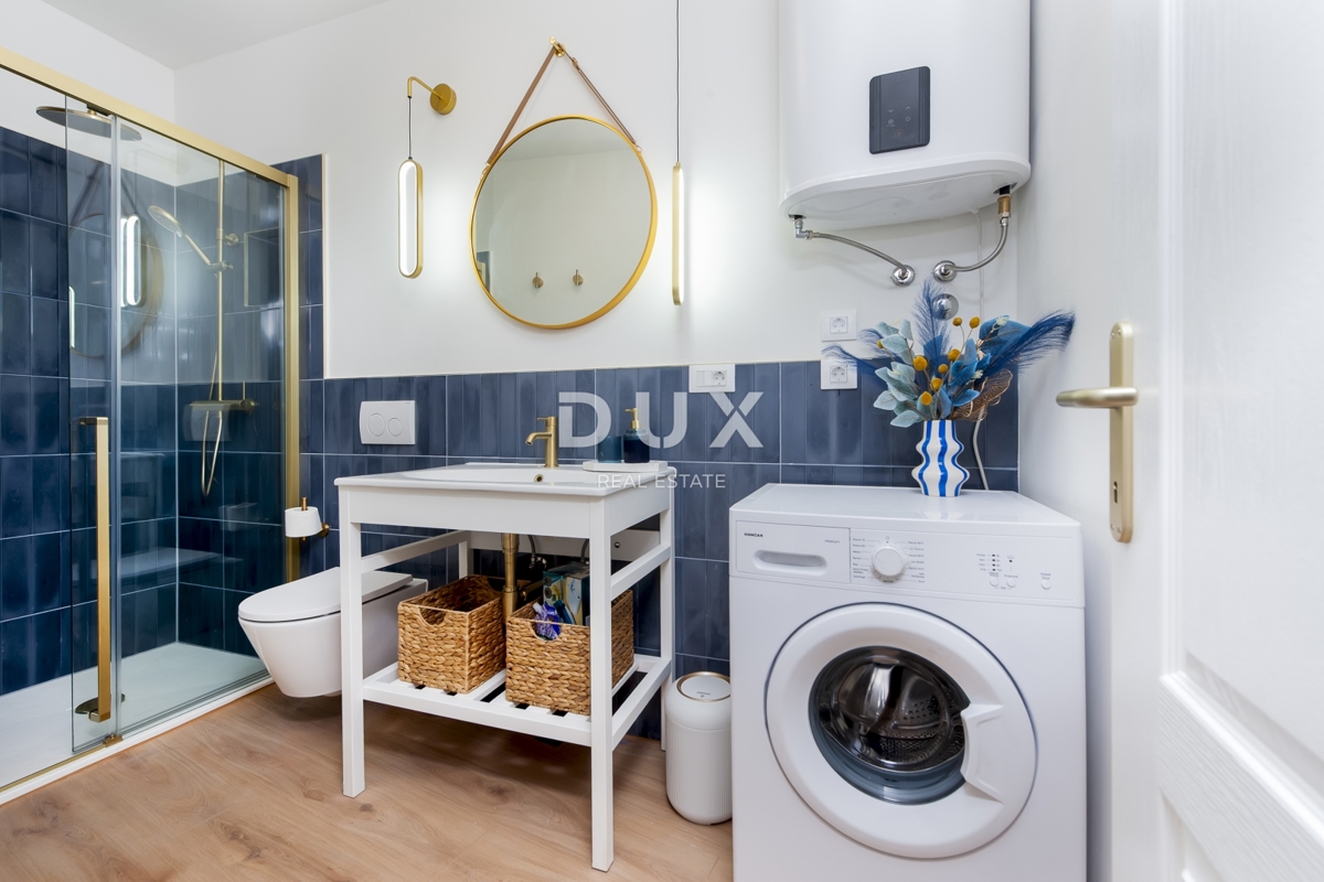 ISTRIA, ROVIGNO – Esclusivo appartamento in palazzo storico, a 50 m dal mare