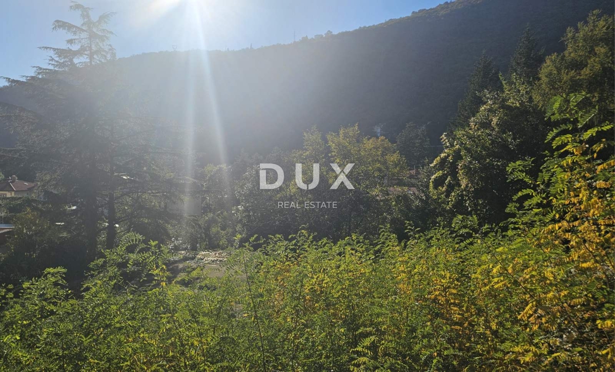 Terreno Mošćenička Draga, 695m2