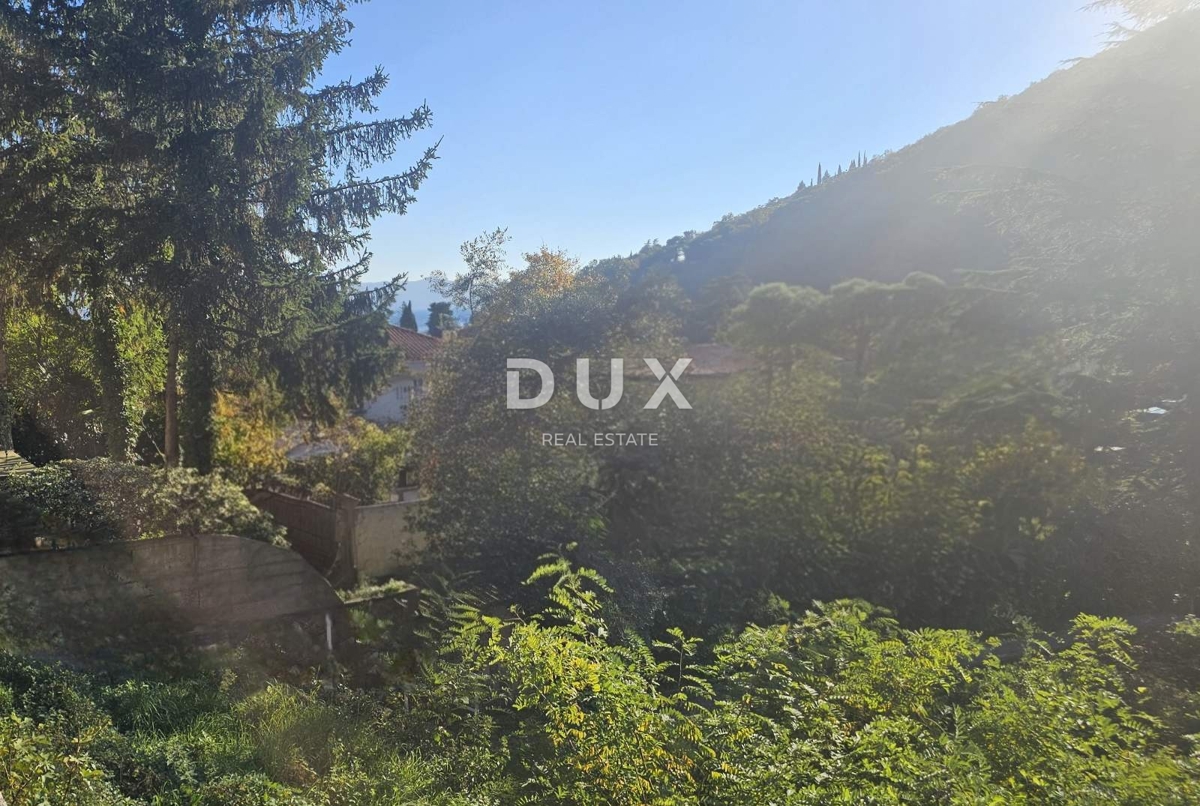 Terreno Mošćenička Draga, 695m2