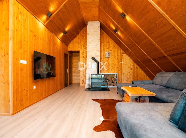 GORSKI KOTAR, MRKOPALJ - casa Gorski kotar recentemente ristrutturata con ampio giardino