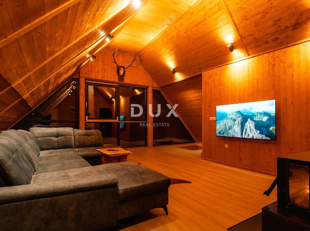 GORSKI KOTAR, MRKOPALJ - casa Gorski kotar recentemente ristrutturata con ampio giardino