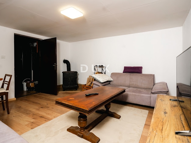 GORSKI KOTAR, MRKOPALJ - casa Gorski kotar recentemente ristrutturata con ampio giardino