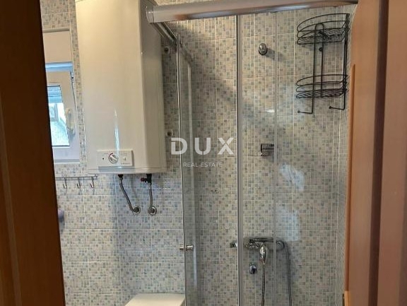 ABBAZIA - appartamento in un edificio residenziale con terrazza chiusa a soli 200 metri dalla spiaggia