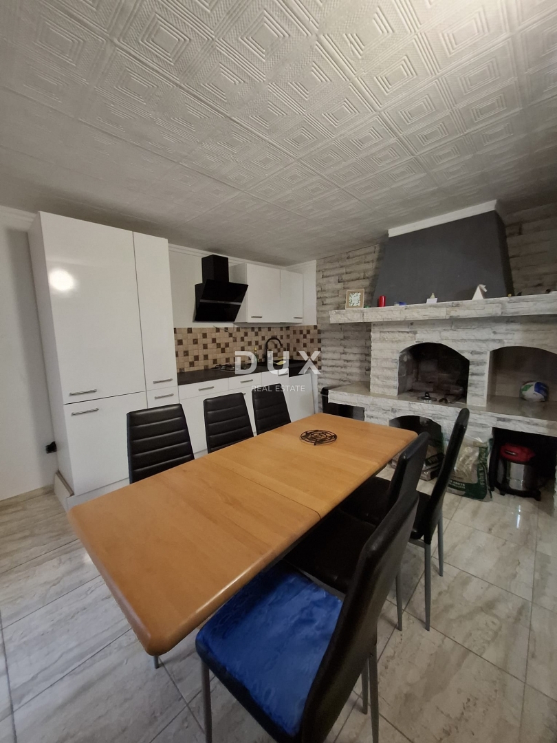 ISTRIA, BALE - Casa a un piano con ampio cortile