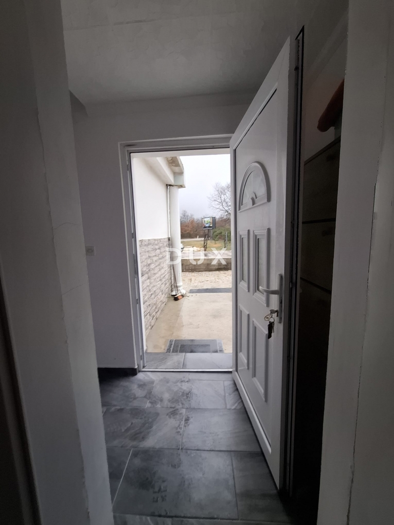 ISTRIA, BALE - Casa a un piano con ampio cortile