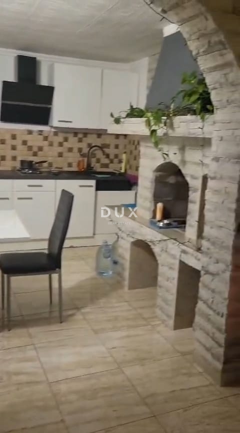 ISTRIA, BALE - Casa a un piano con ampio cortile