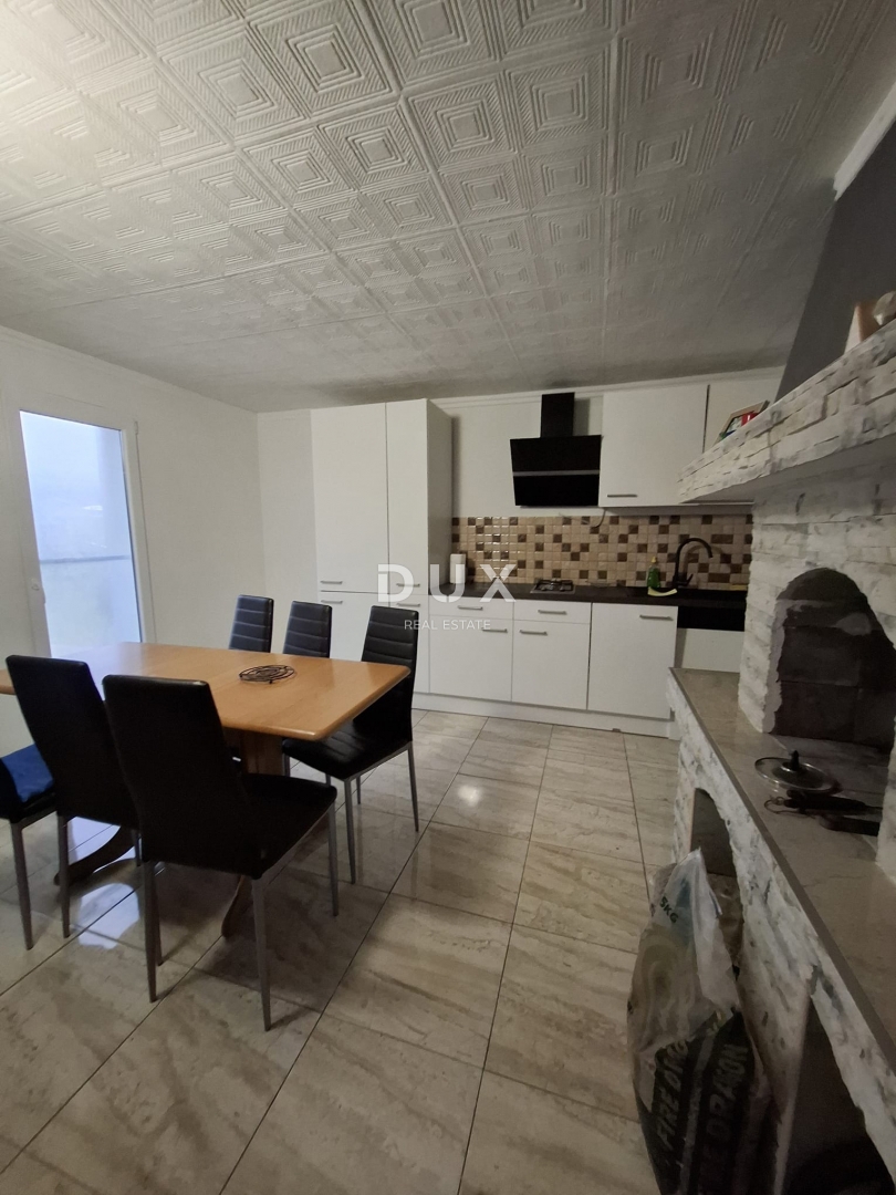 ISTRIA, BALE - Casa a un piano con ampio cortile