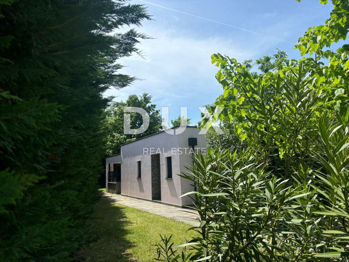 ISTRIA, VODNJAN (dintorni) - Moderna casa a un piano con tanta privacy e tanto verde!