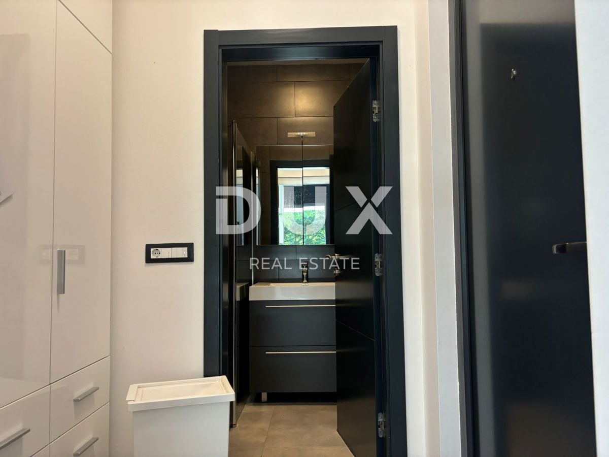 ISTRIA, VODNJAN (dintorni) - Moderna casa a un piano con tanta privacy e tanto verde!