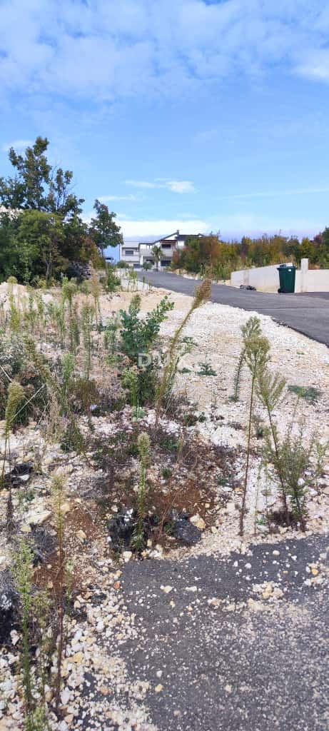 ZARA, MASLENICA - OCCASIONE! Terreno edificabile con vista!