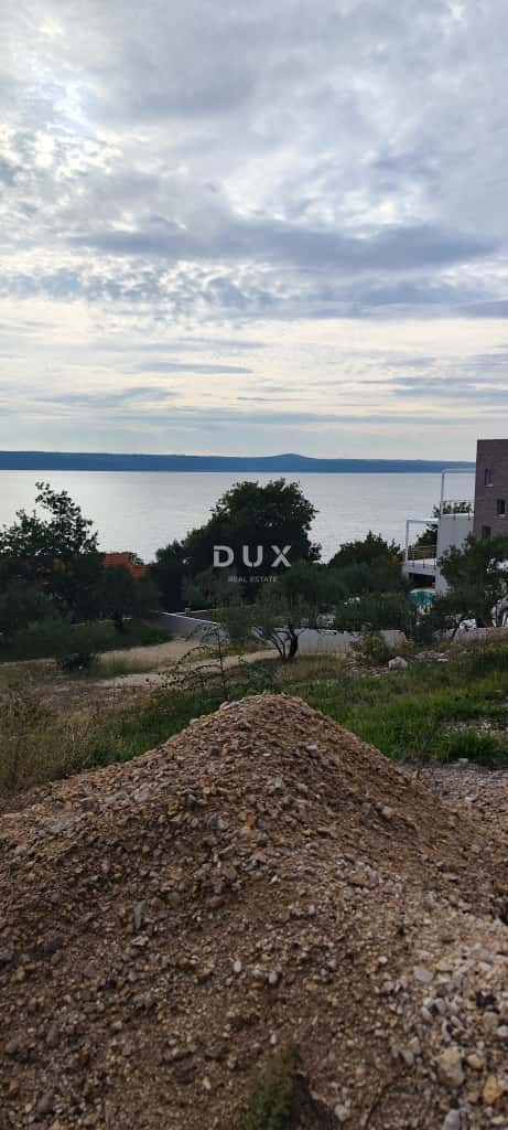 ZARA, MASLENICA - OCCASIONE! Terreno edificabile con vista!