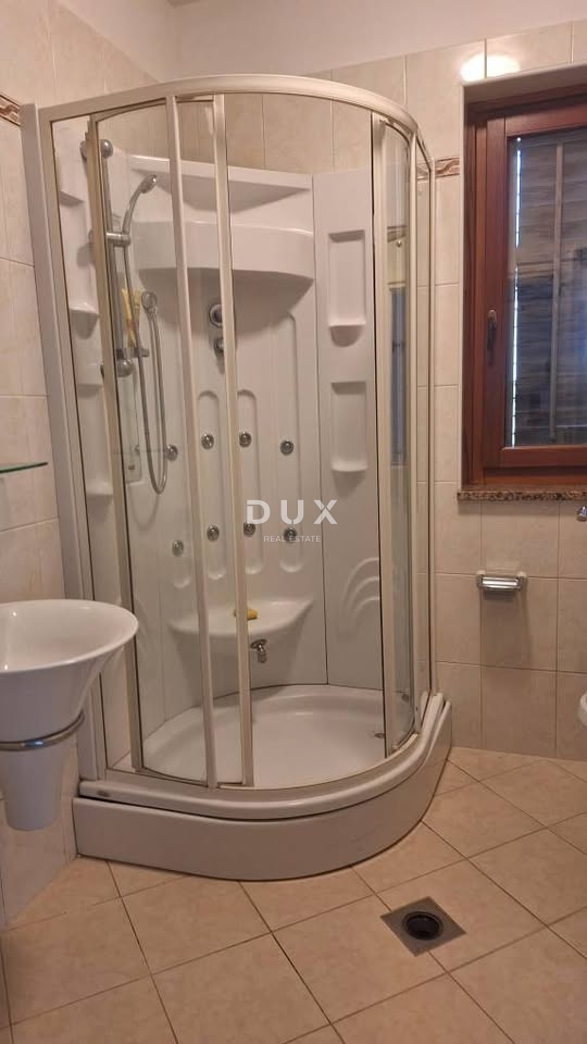 ISTRIA, ROVIGNO - Appartamento funzionale in un quartiere tranquillo