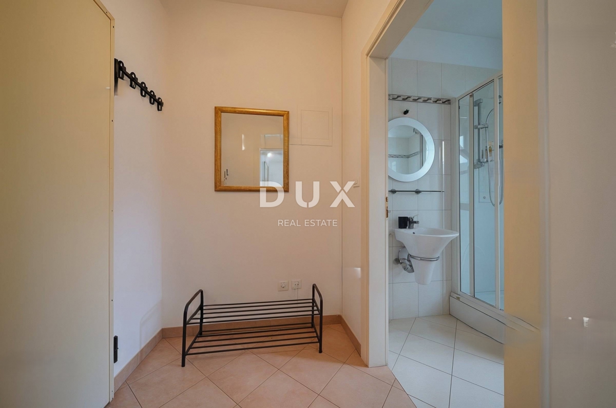 ISTRIA, ROVIGNO - Appartamento funzionale in un quartiere tranquillo