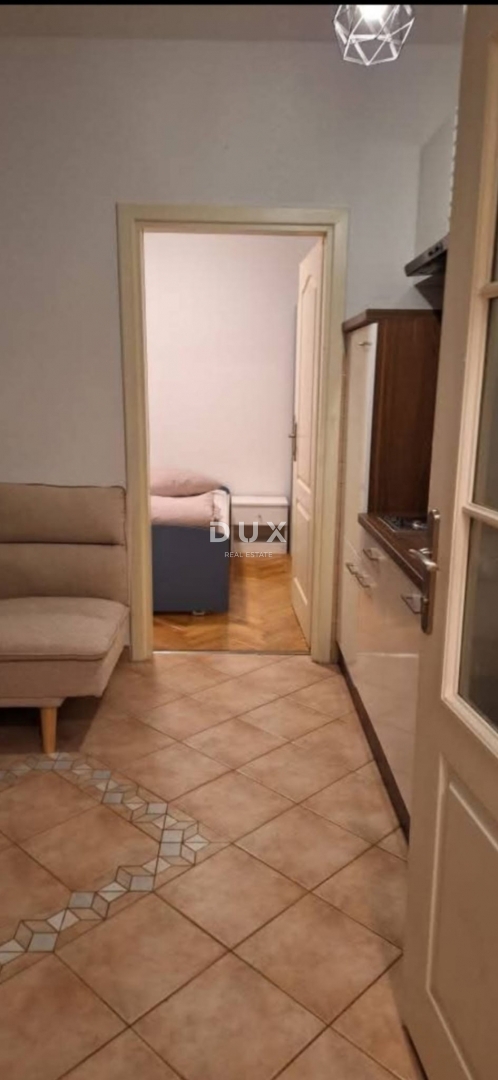 ISTRIA, ROVIGNO - Appartamento funzionale in un quartiere tranquillo